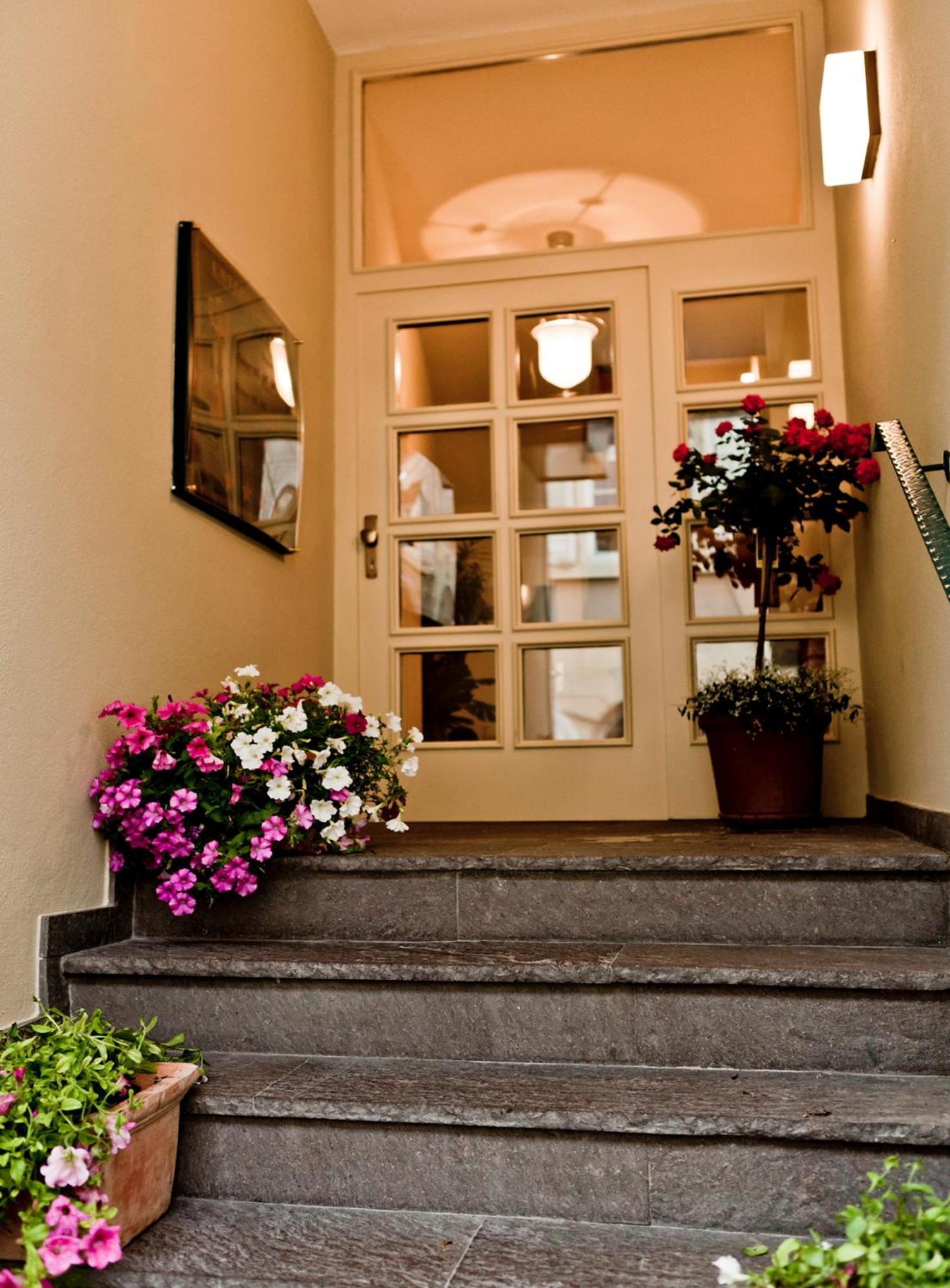 Suiten Hotel Dependance Laterne Baden-Baden Exteriör bild