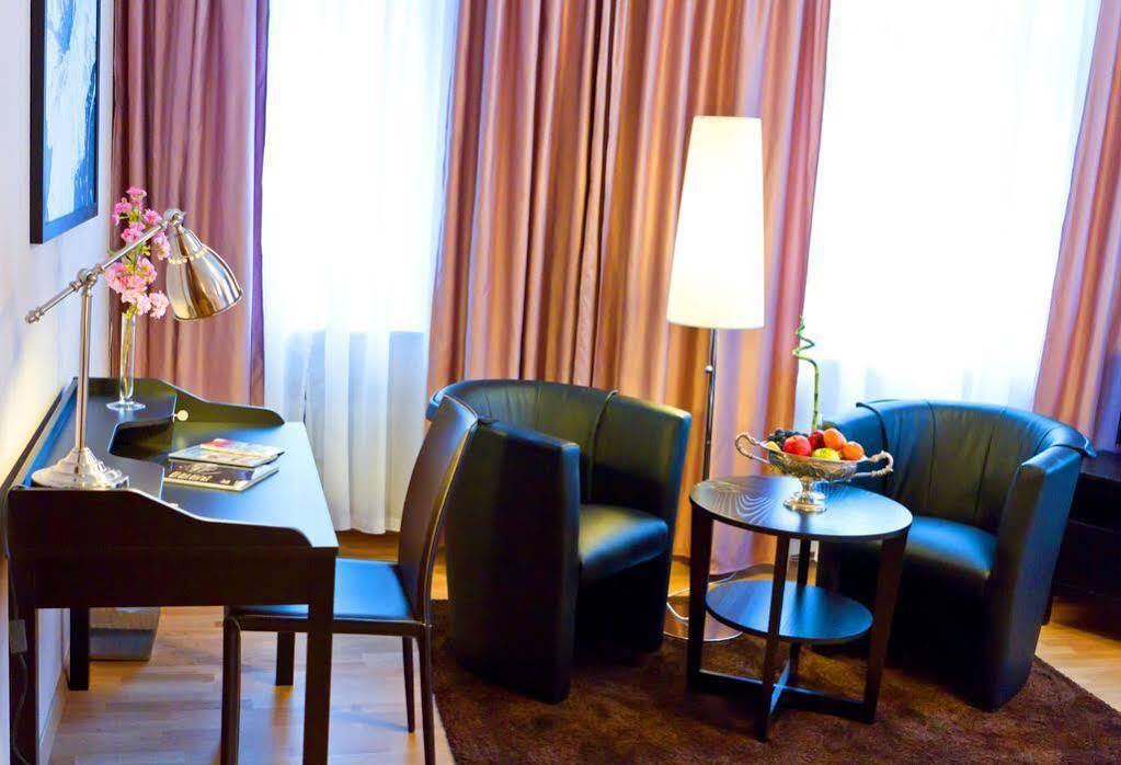 Suiten Hotel Dependance Laterne Baden-Baden Exteriör bild